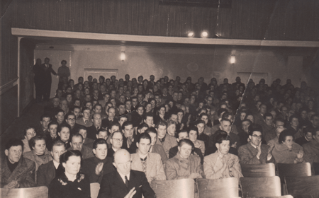 Kinoeröffnung 1953